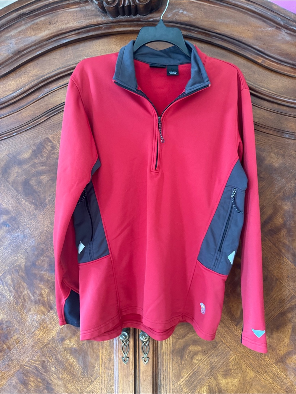 Vintage Mountain Hardwear Red and Gray Quarter-Zip Jacket size Large